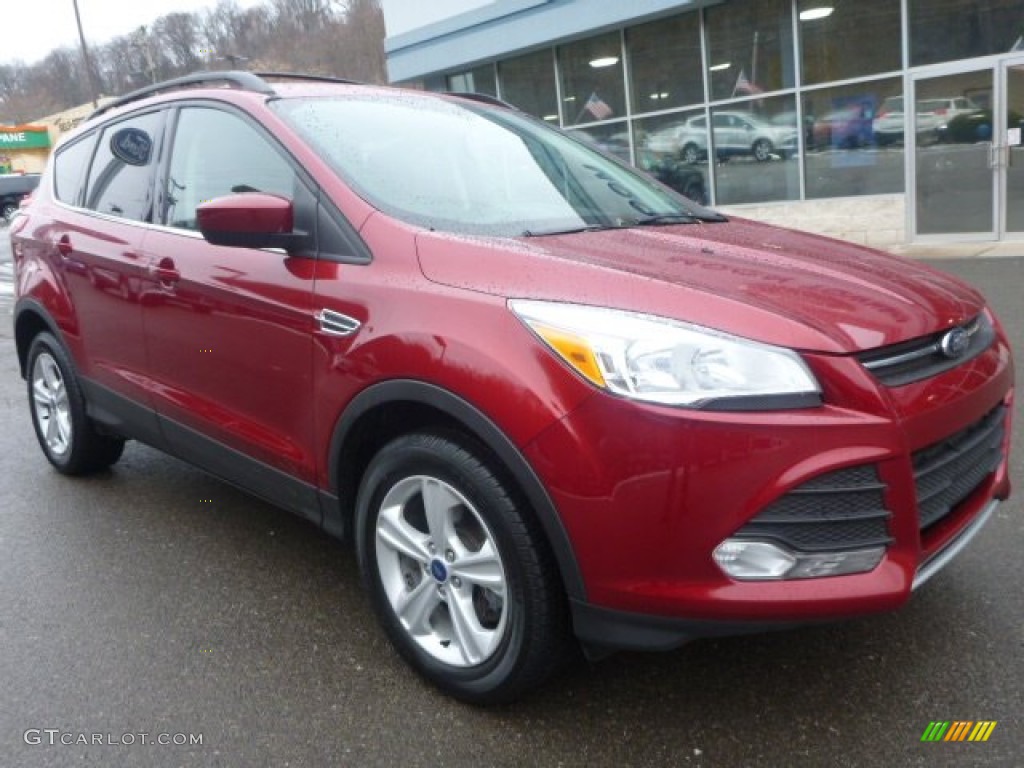 2013 Escape SE 1.6L EcoBoost 4WD - Ruby Red Metallic / Medium Light Stone photo #13