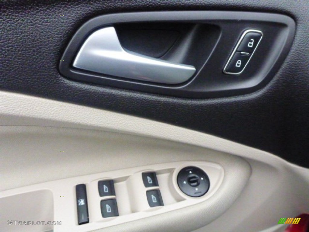 2013 Escape SE 1.6L EcoBoost 4WD - Ruby Red Metallic / Medium Light Stone photo #18