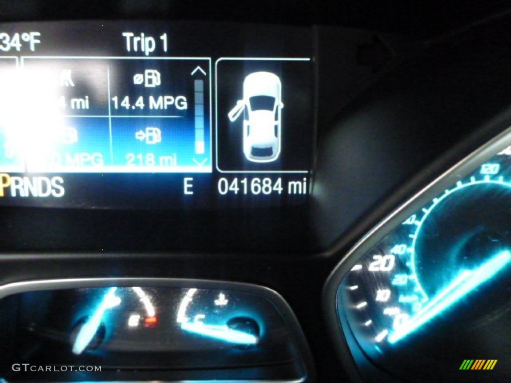 2013 Escape SE 1.6L EcoBoost 4WD - Ruby Red Metallic / Medium Light Stone photo #24