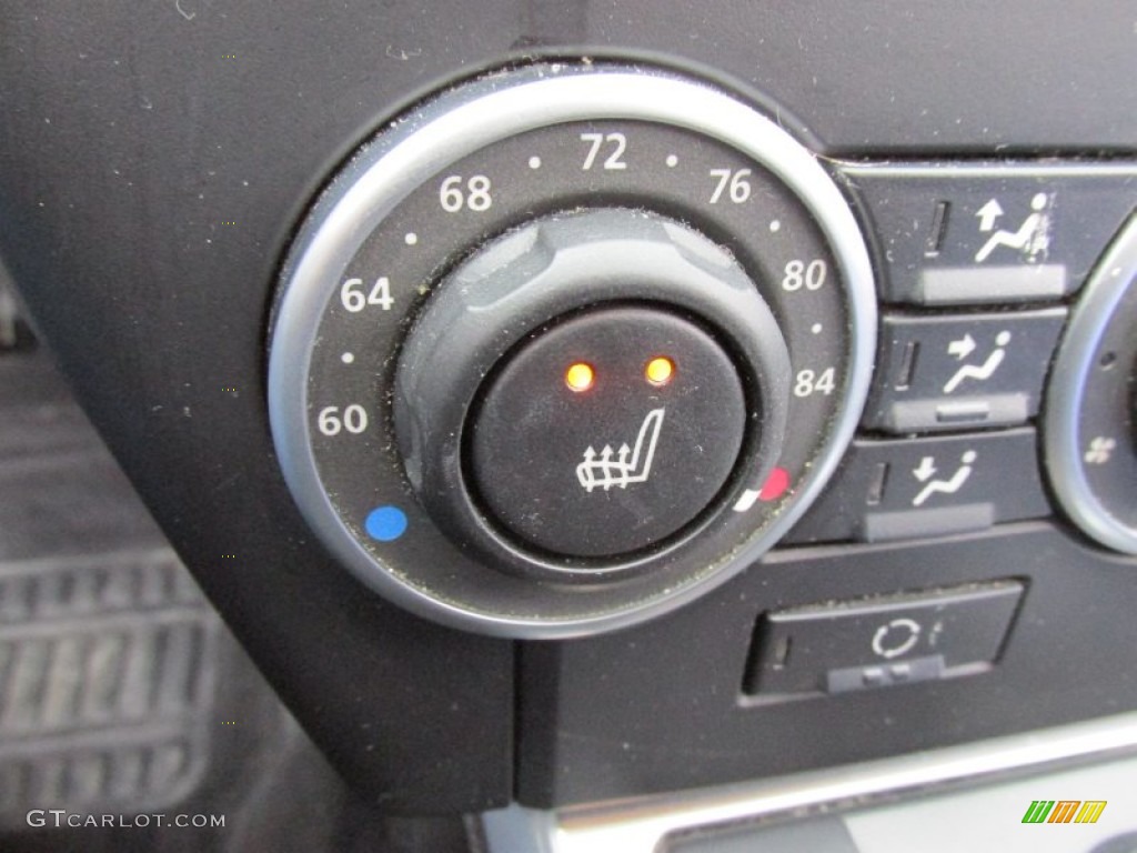 2008 Land Rover LR2 SE Controls Photo #100848941