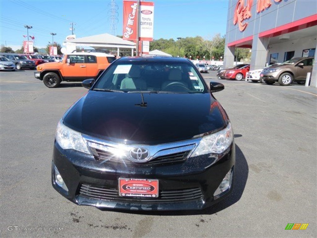 2012 Camry XLE V6 - Attitude Black Metallic / Light Gray photo #2