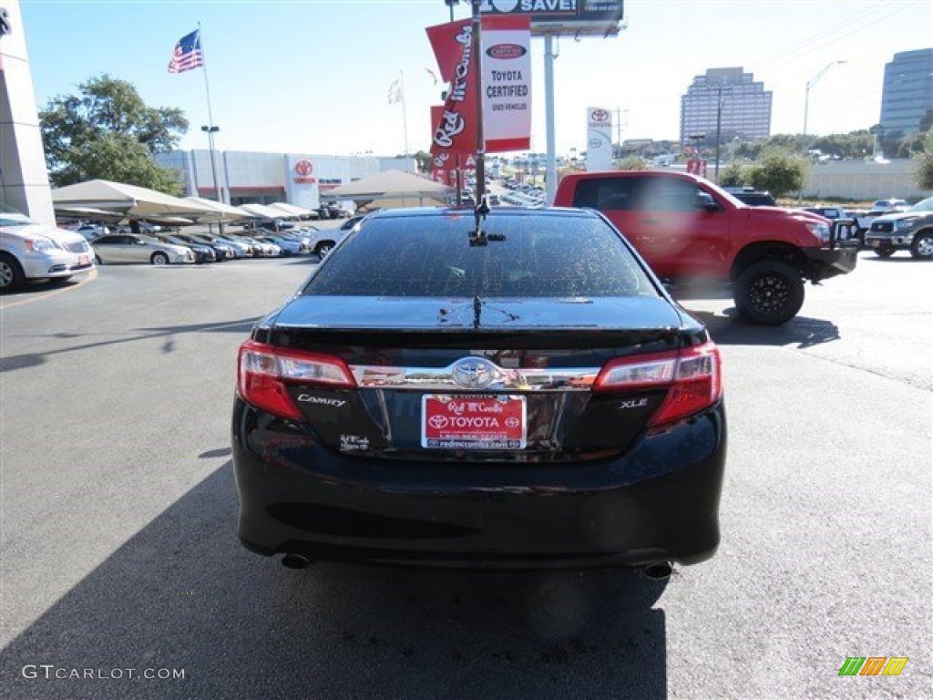 2012 Camry XLE V6 - Attitude Black Metallic / Light Gray photo #6