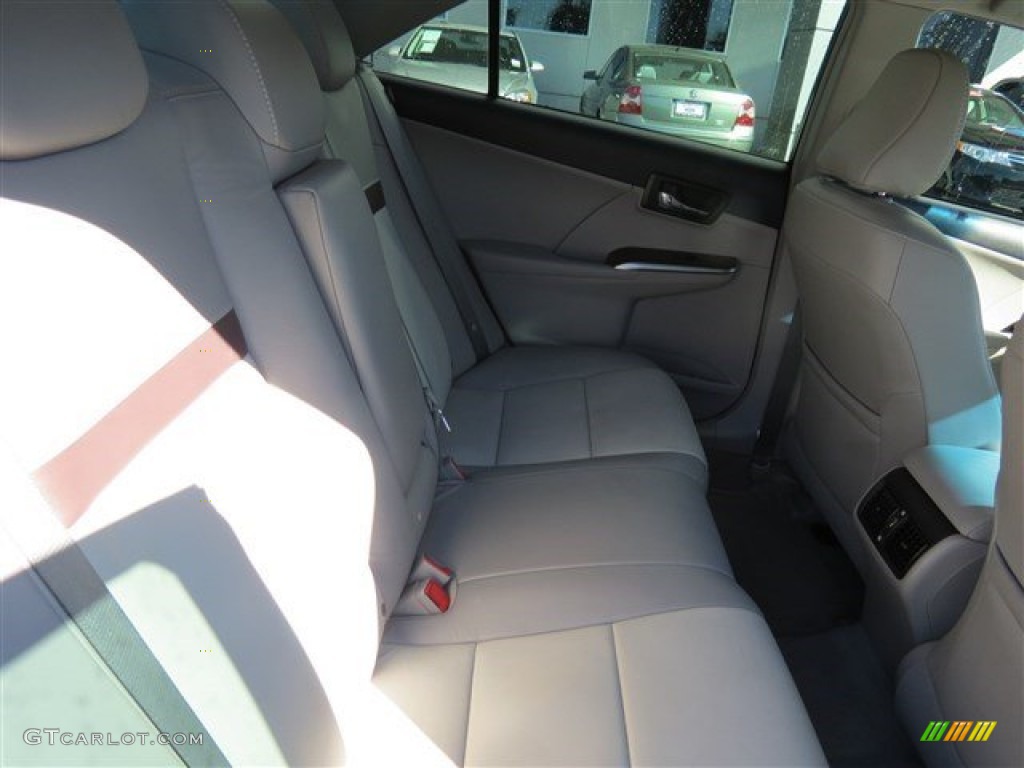 2012 Camry XLE V6 - Attitude Black Metallic / Light Gray photo #14