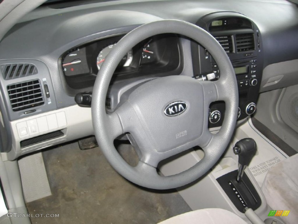 2007 Spectra EX Sedan - Silver / Gray photo #6