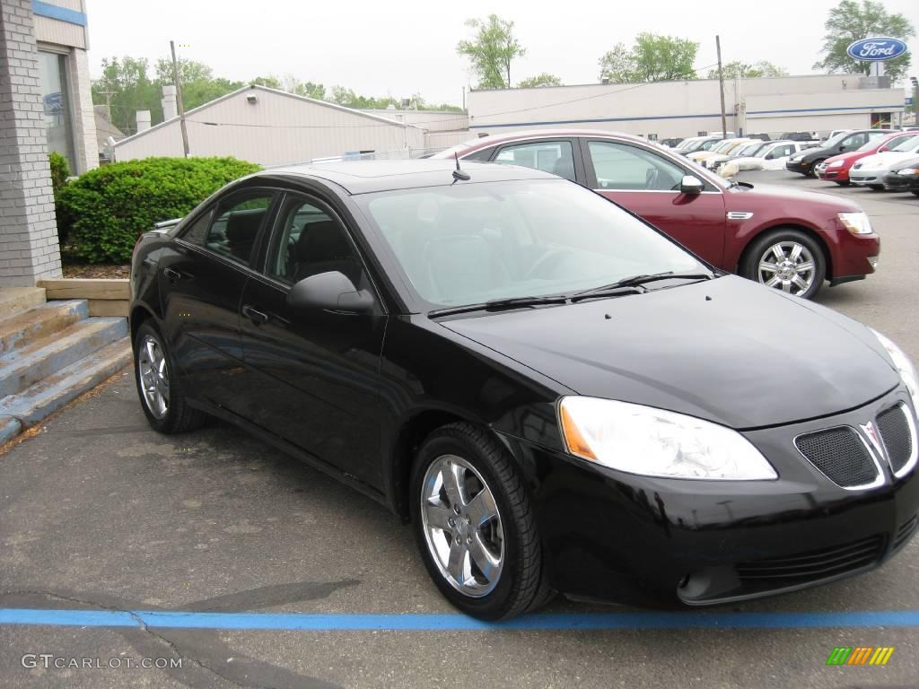 2005 G6 GT Sedan - Black / Ebony photo #4