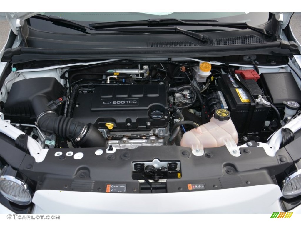 2014 Chevrolet Sonic LT Hatchback Engine Photos