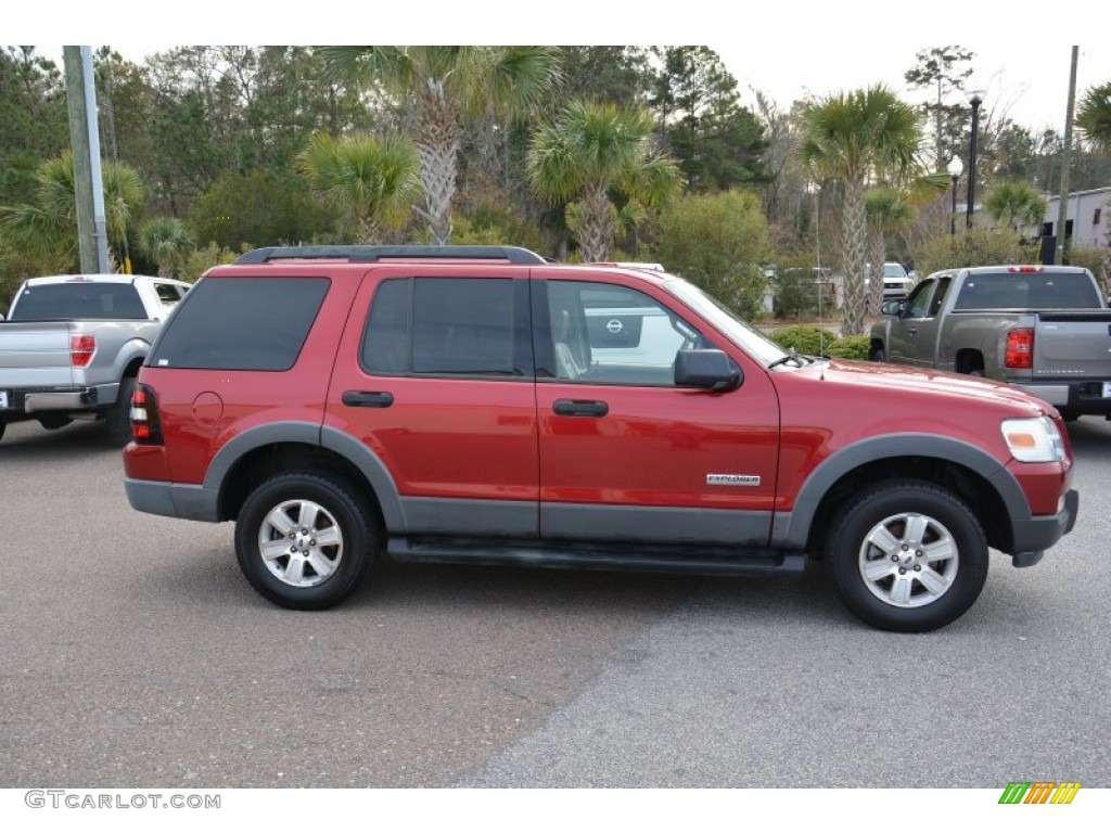 2006 Explorer XLT 4x4 - Redfire Metallic / Stone photo #2