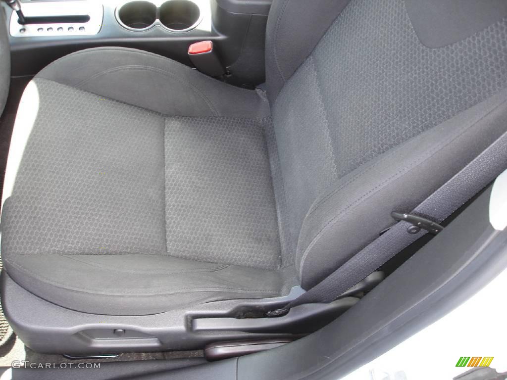 2006 G6 Sedan - Ivory White / Ebony photo #8
