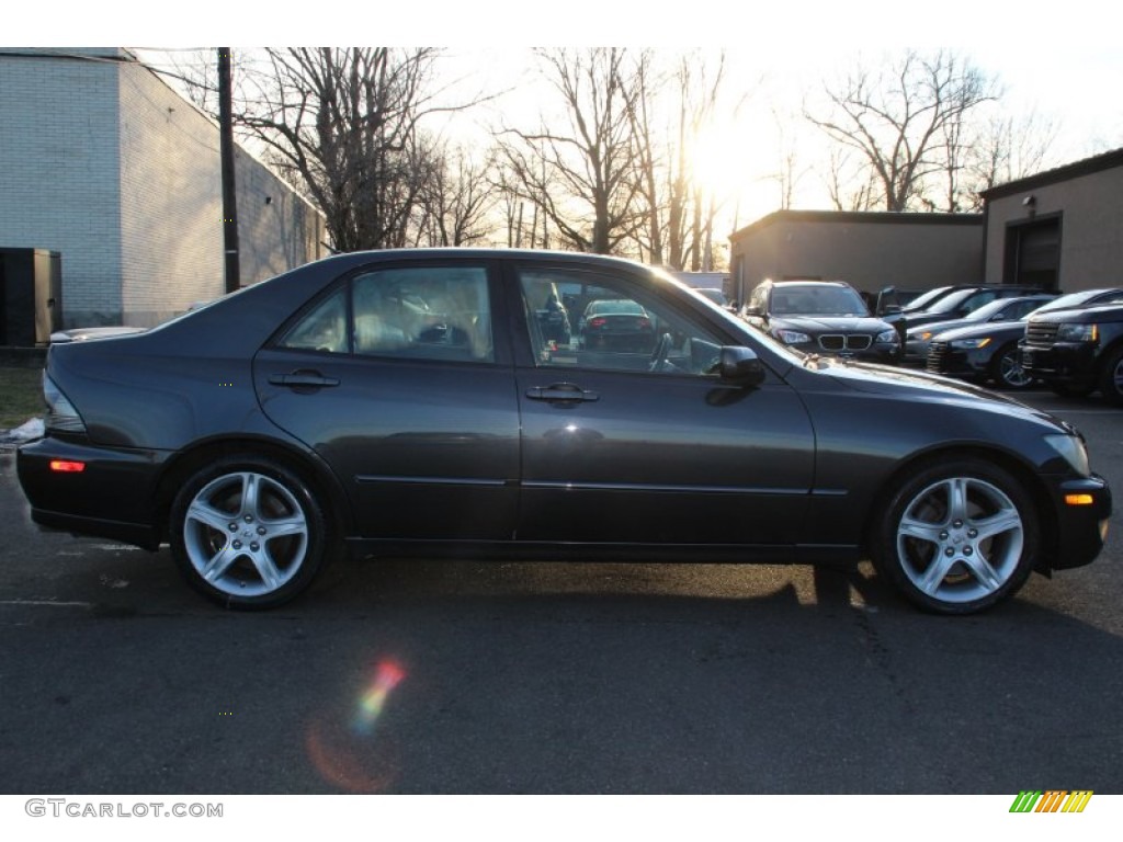 2003 IS 300 Sedan - Graphite Gray Pearl / Black photo #3