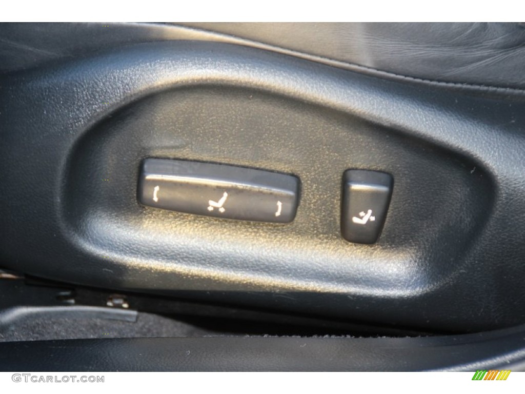 2003 IS 300 Sedan - Graphite Gray Pearl / Black photo #13