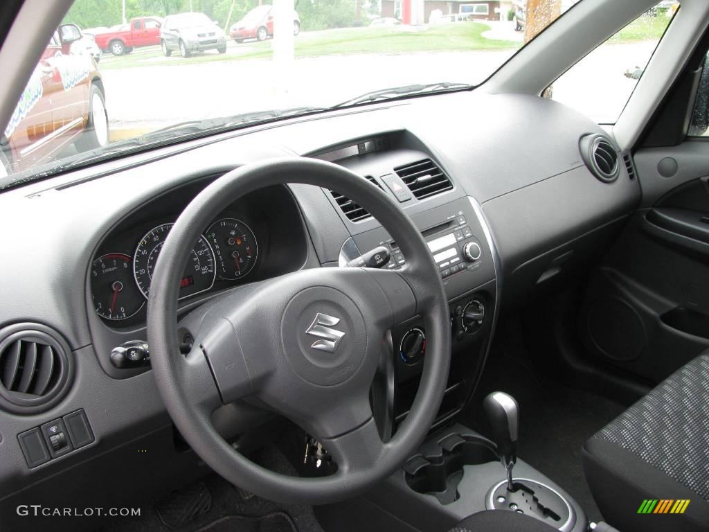 2007 SX4 AWD - Black Onyx Pearl / Black photo #7