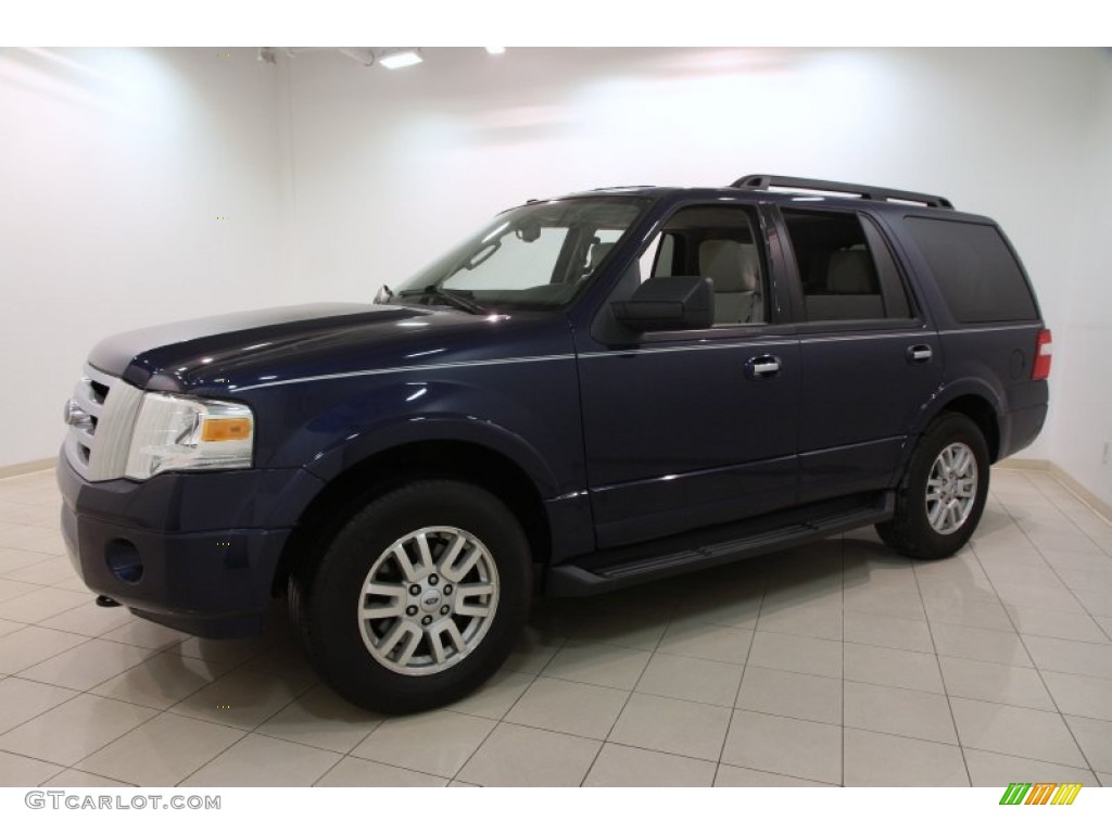 2011 Expedition XLT 4x4 - Dark Blue Pearl Metallic / Stone photo #3