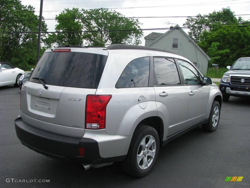 2007 XL7 Luxury AWD - Majestic Silver Metallic / Grey photo #3