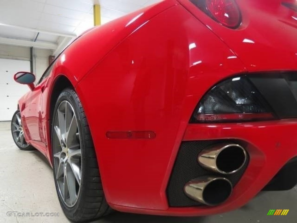 2010 Ferrari California Standard California Model Exhaust Photo #100872755