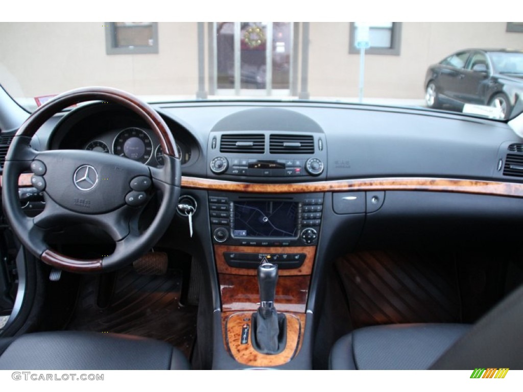 2007 Mercedes-Benz E 350 4Matic Wagon Black Dashboard Photo #100875263