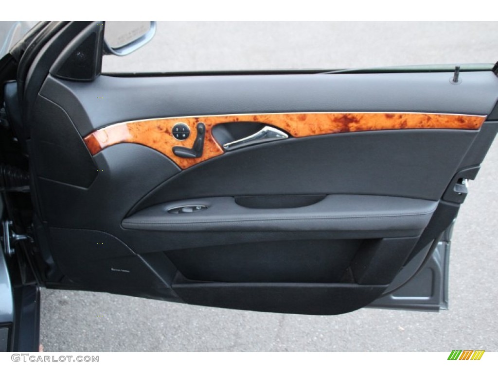 2007 Mercedes-Benz E 350 4Matic Wagon Black Door Panel Photo #100875407