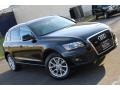 Brilliant Black - Q5 3.2 quattro Photo No. 2