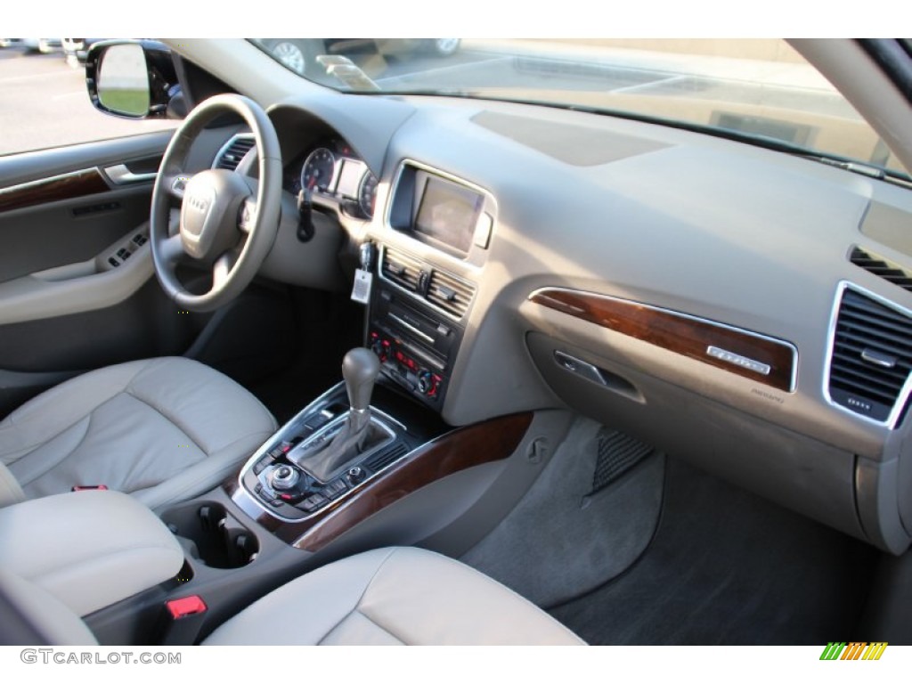 2010 Q5 3.2 quattro - Brilliant Black / Cardamom Beige photo #28