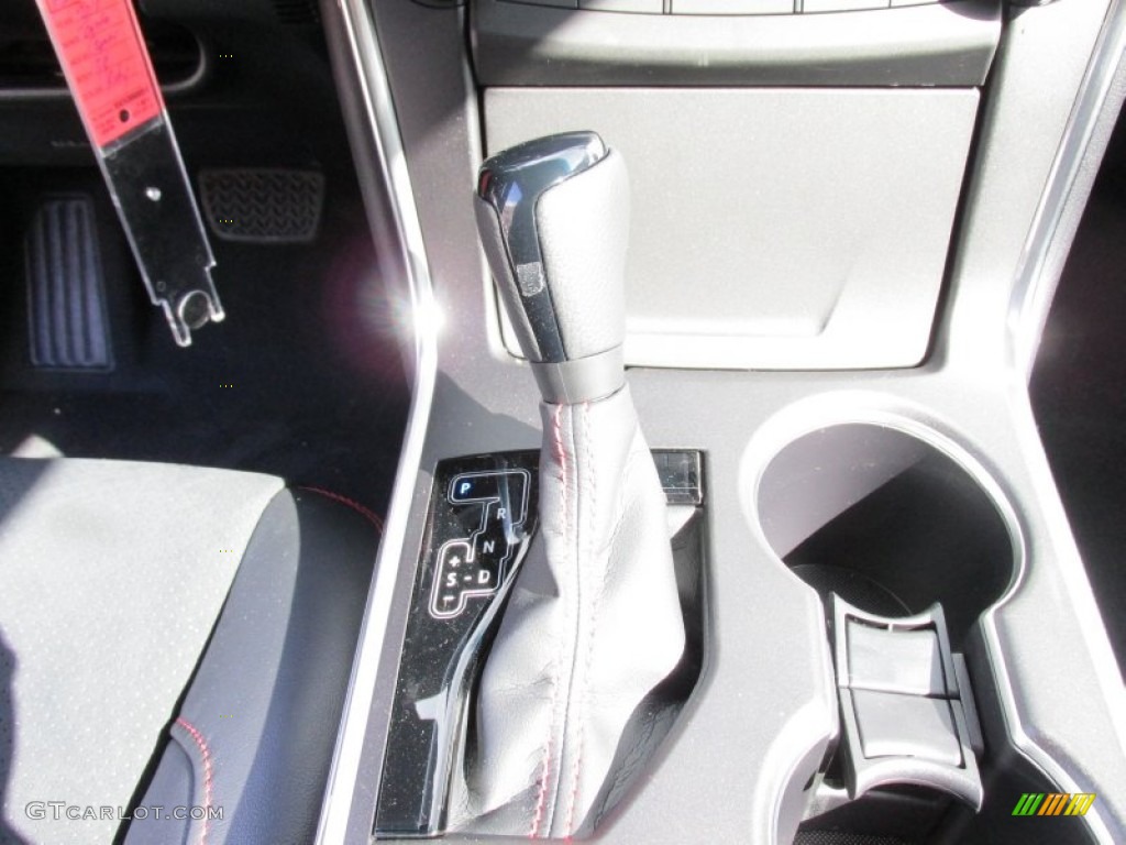 2015 Camry XSE - Ruby Flare Pearl / Black photo #28