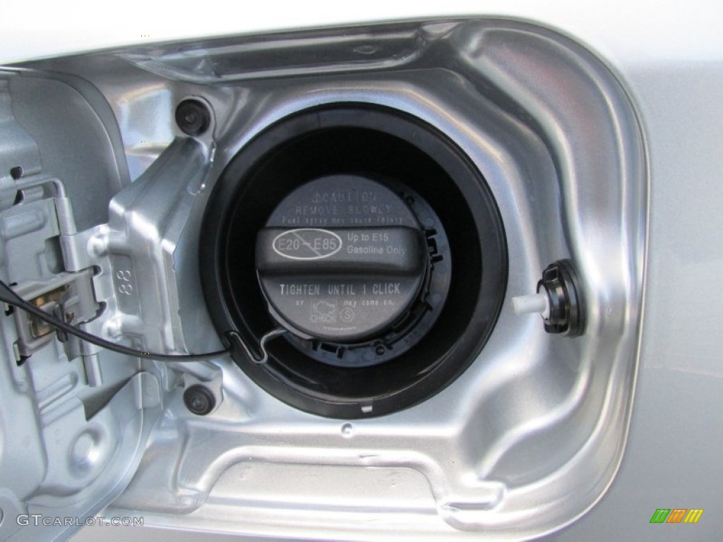 2015 Camry XLE - Celestial Silver Metallic / Ash photo #13