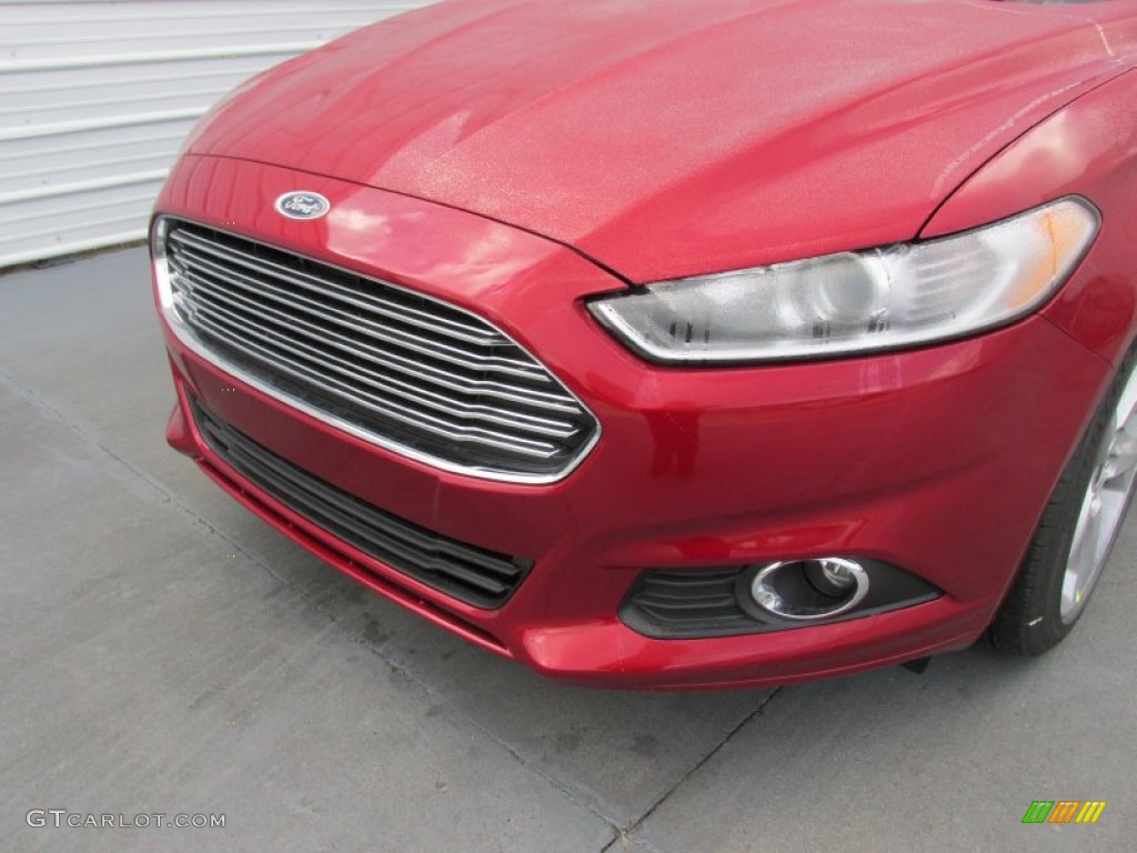 2015 Fusion SE - Ruby Red Metallic / Charcoal Black photo #10