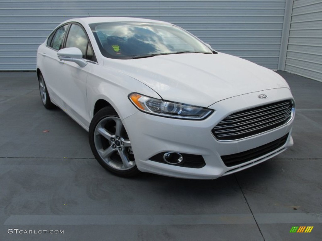 2015 Fusion SE - White Platinum Metallic / Charcoal Black photo #2