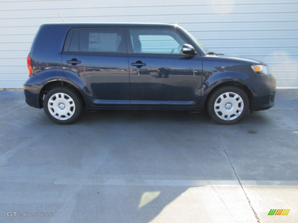 Nautical Blue Metallic 2015 Scion xB Standard xB Model Exterior Photo #100882632