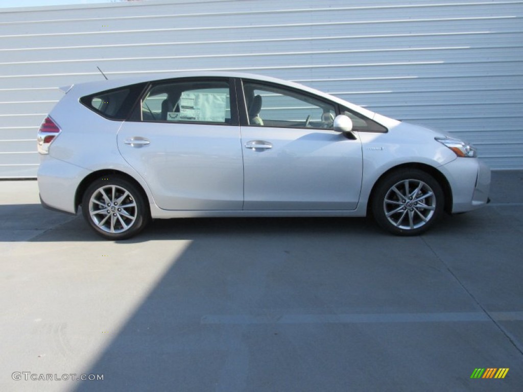 Classic Silver Metallic 2015 Toyota Prius v Five Exterior Photo #100882952