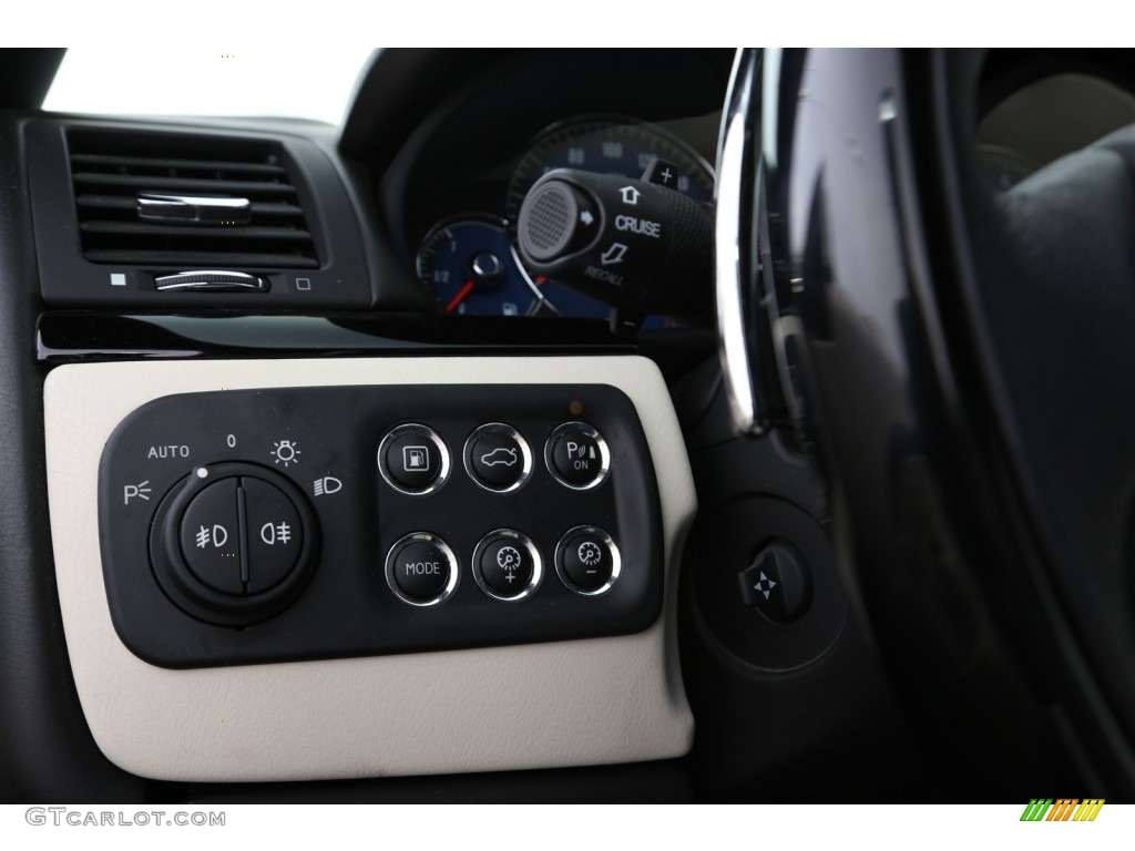 2014 Maserati GranTurismo Convertible GranCabrio Controls Photo #100882976