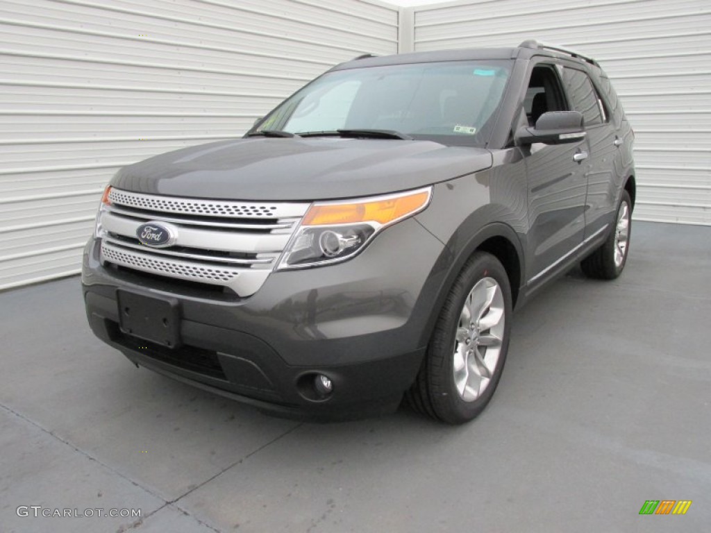 2015 Explorer XLT - Magnetic / Charcoal Black photo #7