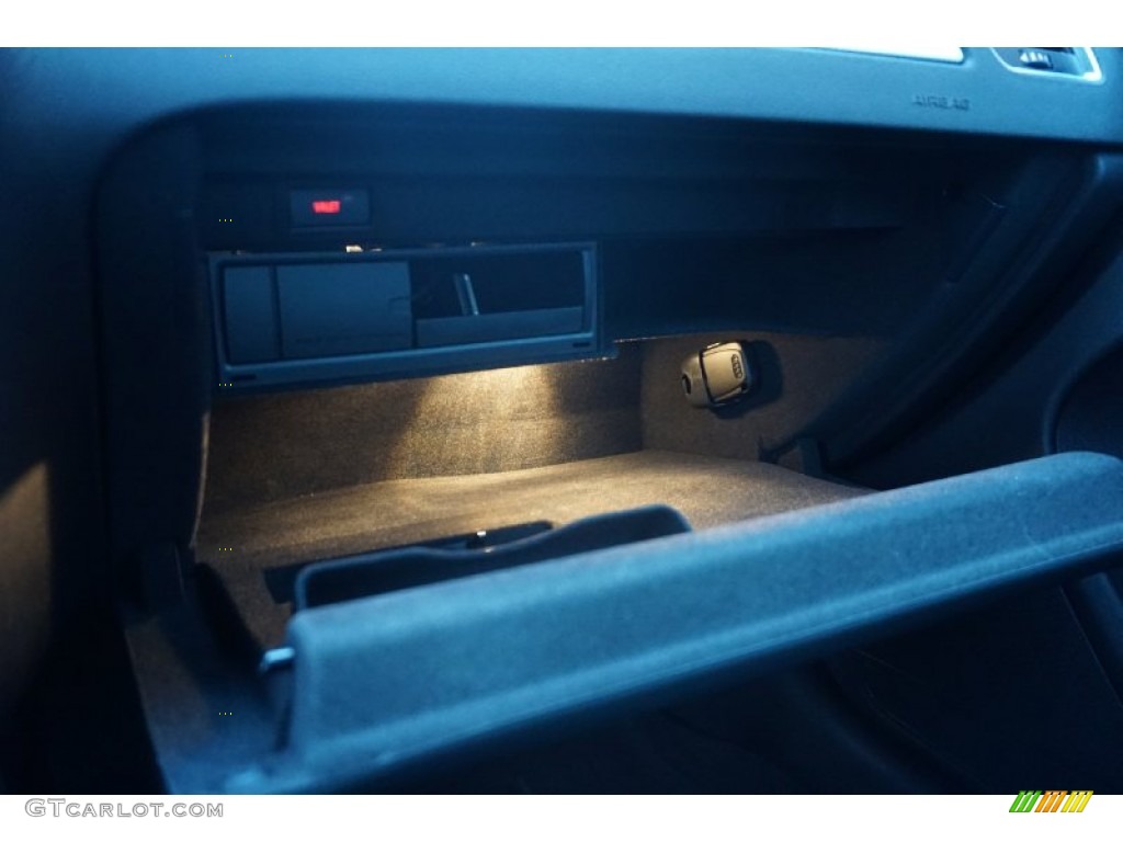 2012 A4 2.0T quattro Sedan - Moonlight Blue Metallic / Black photo #29