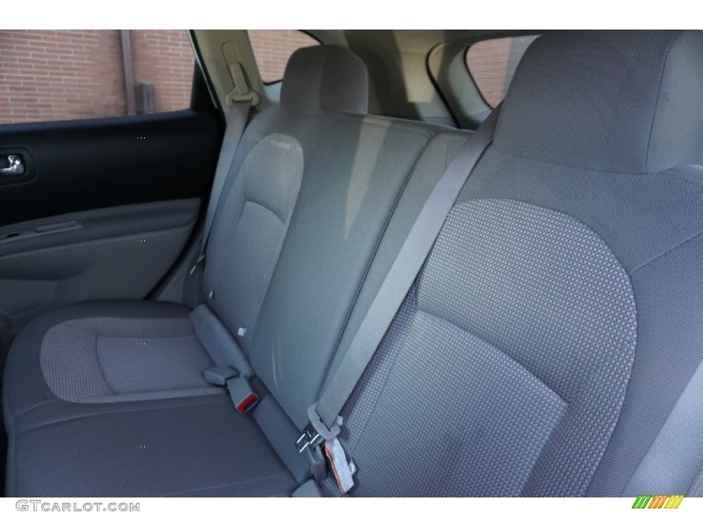 2011 Rogue SV AWD - Pearl White / Gray photo #8