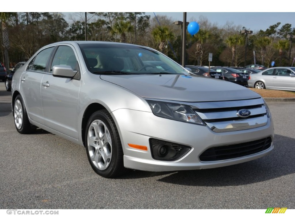 2011 Fusion SE V6 - Ingot Silver Metallic / Medium Light Stone photo #1