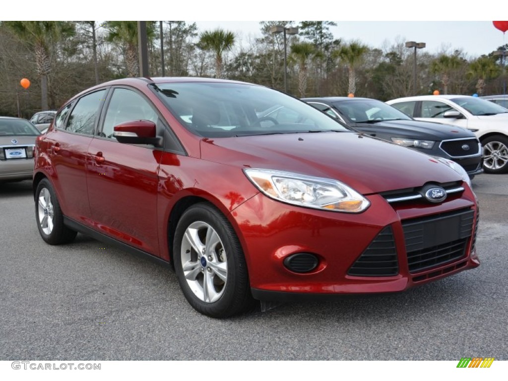 2014 Focus SE Hatchback - Ruby Red / Charcoal Black photo #1