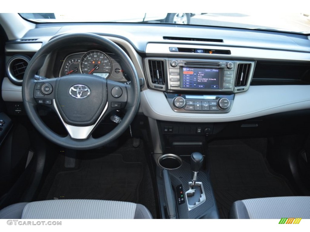 2013 RAV4 XLE AWD - Super White / Ash photo #11