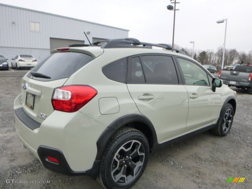 2015 XV Crosstrek 2.0i Limited - Desert Khaki / Black photo #3