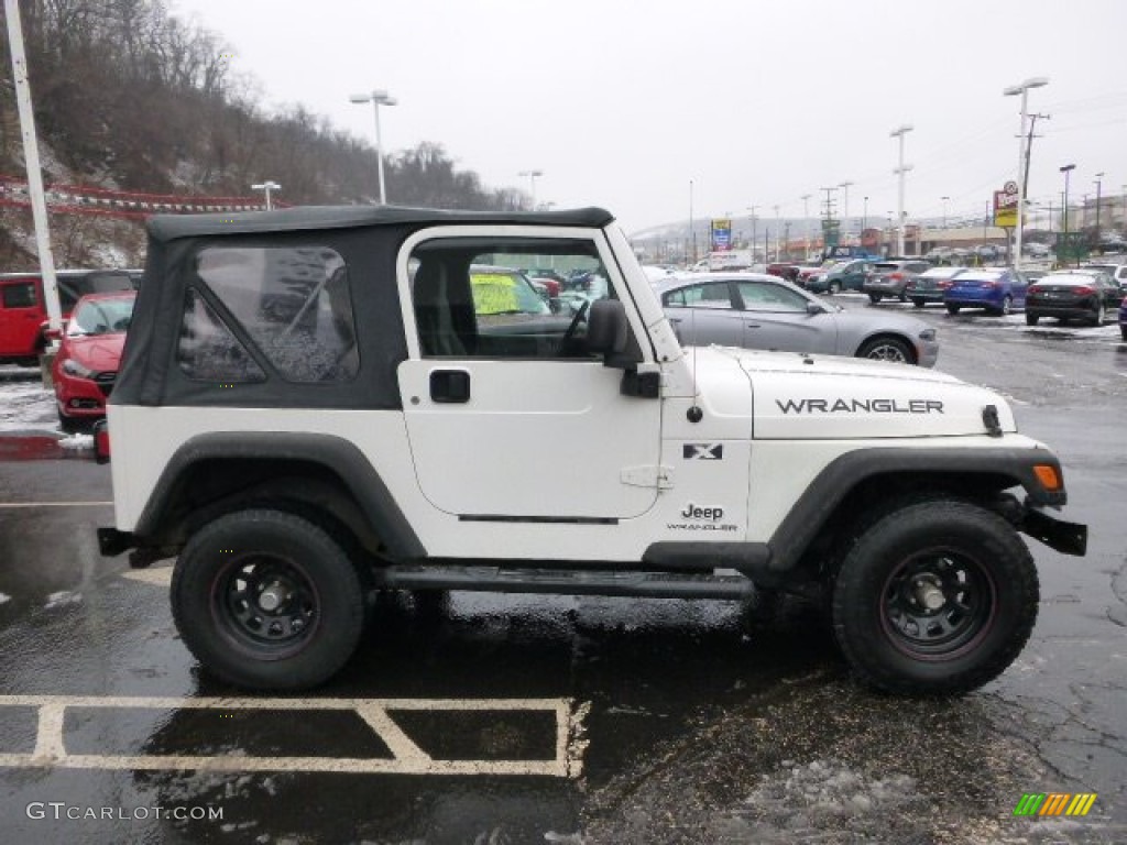 2004 Wrangler X 4x4 - Stone White / Khaki photo #6