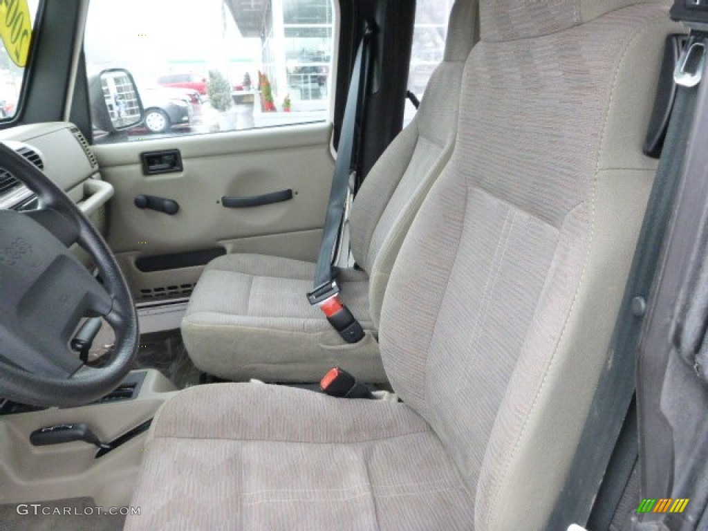 2004 Wrangler X 4x4 - Stone White / Khaki photo #14