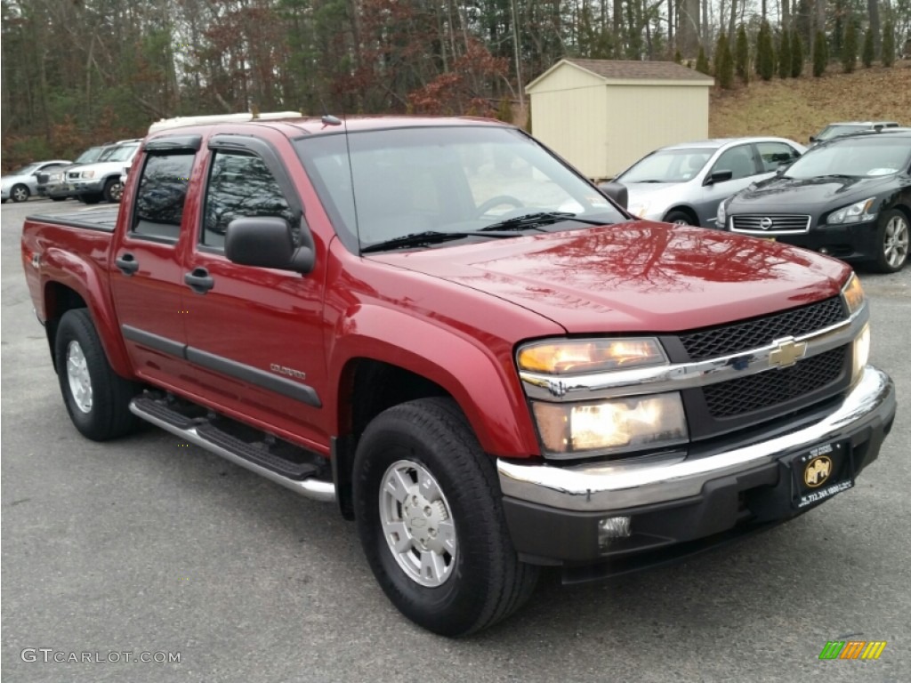 2005 Colorado LS Crew Cab 4x4 - Dark Cherry Red Metallic / Medium Dark Pewter photo #5