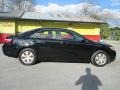 Black - Camry LE Photo No. 2
