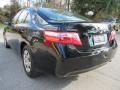 Black - Camry LE Photo No. 5