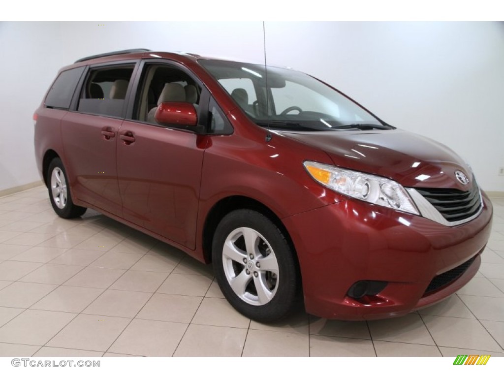 2014 Sienna LE - Salsa Red Pearl / Bisque photo #1
