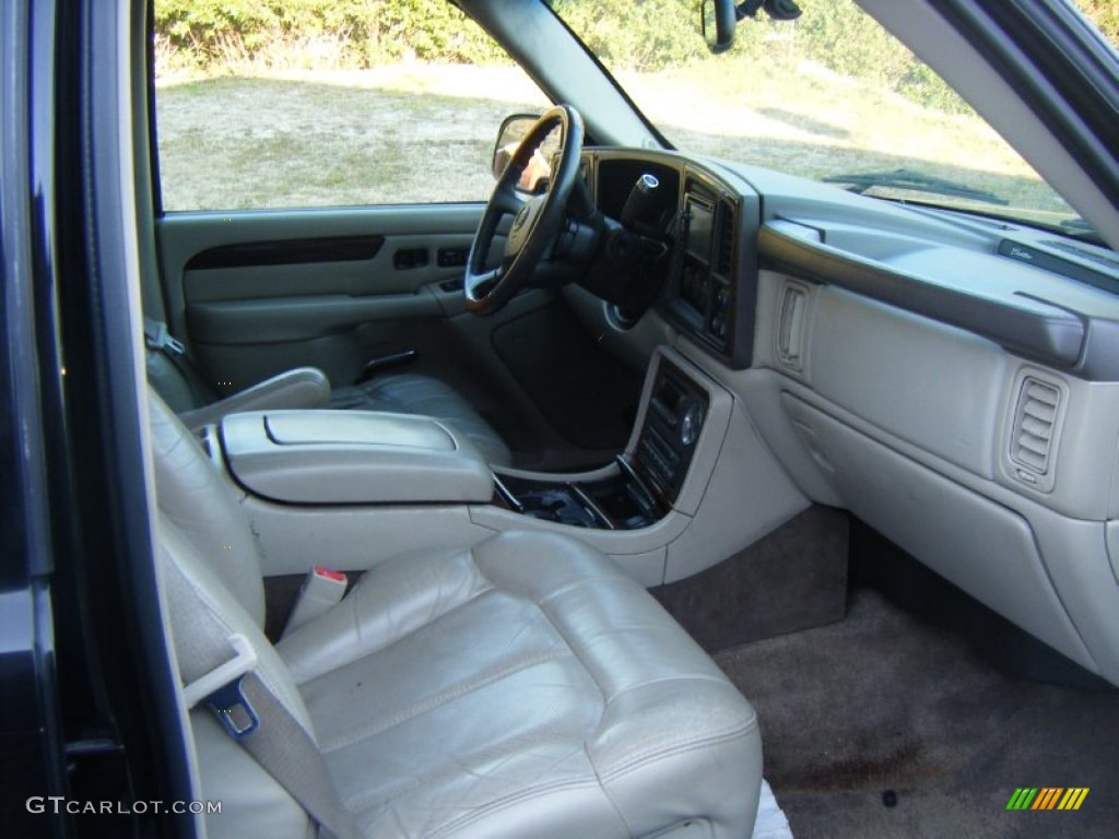 2002 Escalade AWD - Sable Black / Shale photo #17