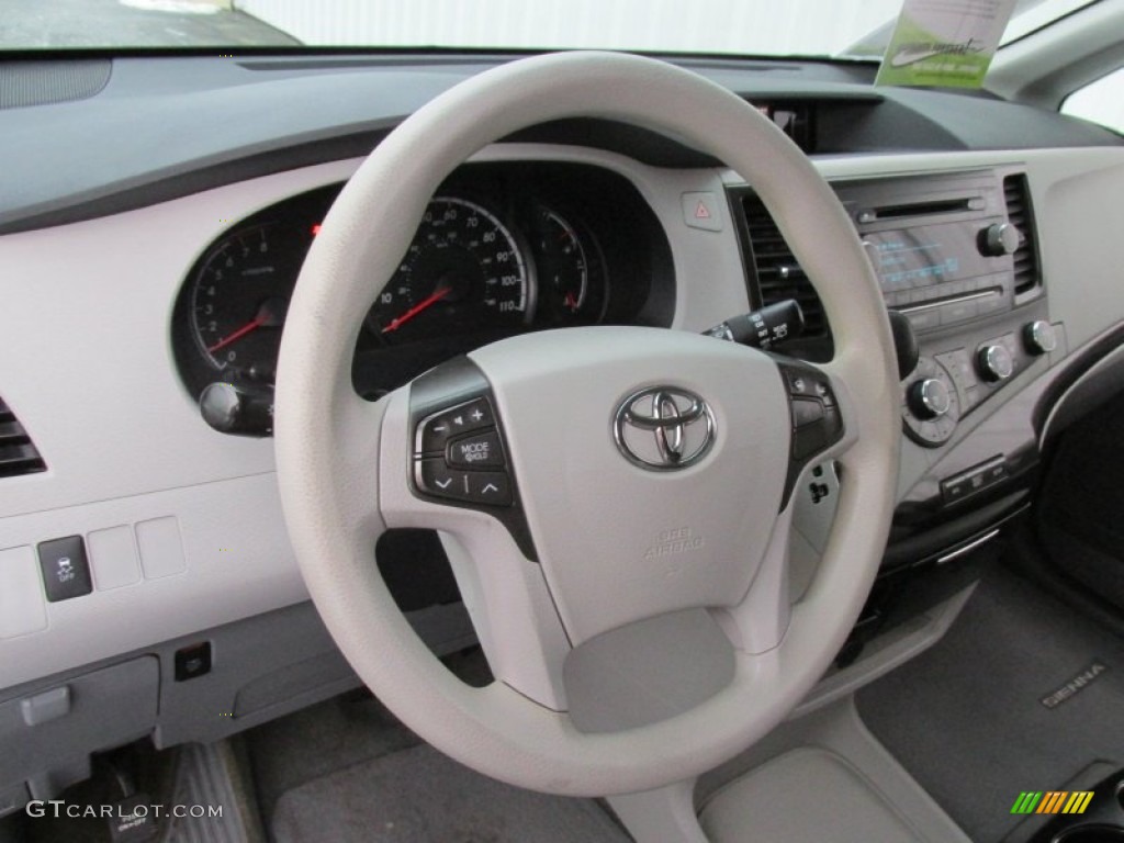 2012 Sienna LE AWD - Cypress Green Pearl / Light Gray photo #16