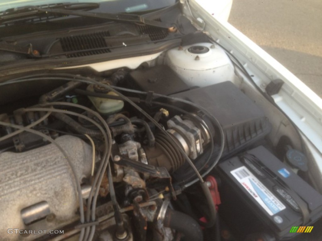 1998 Malibu Sedan - Bright White / Light Gray photo #36