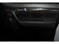 Ebony Black - Sorento LX Photo No. 31