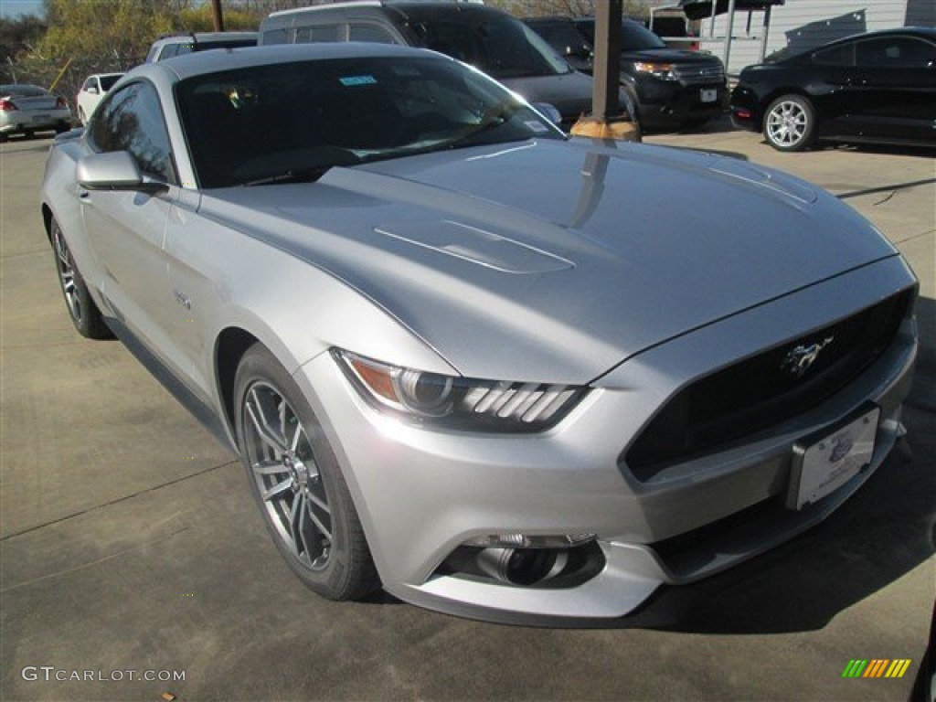 2015 Mustang GT Coupe - Ingot Silver Metallic / Ebony photo #2