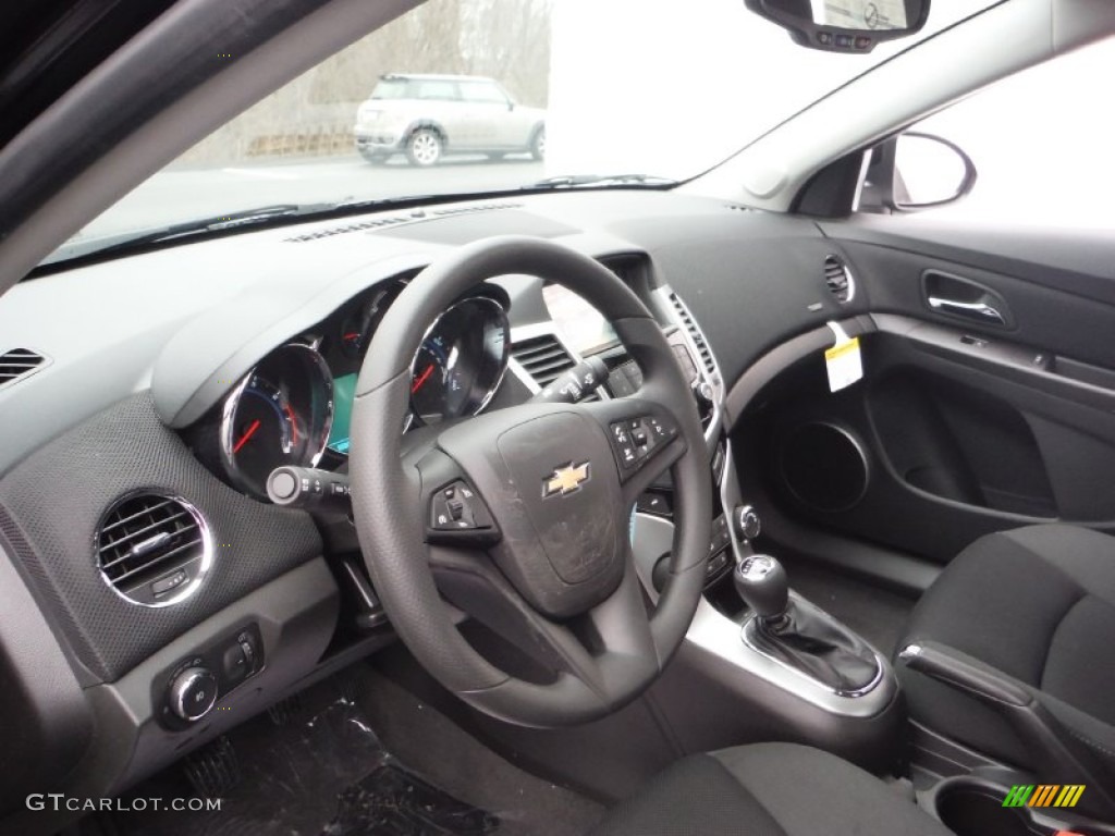 2015 Cruze LT - Black Granite Metallic / Jet Black photo #11