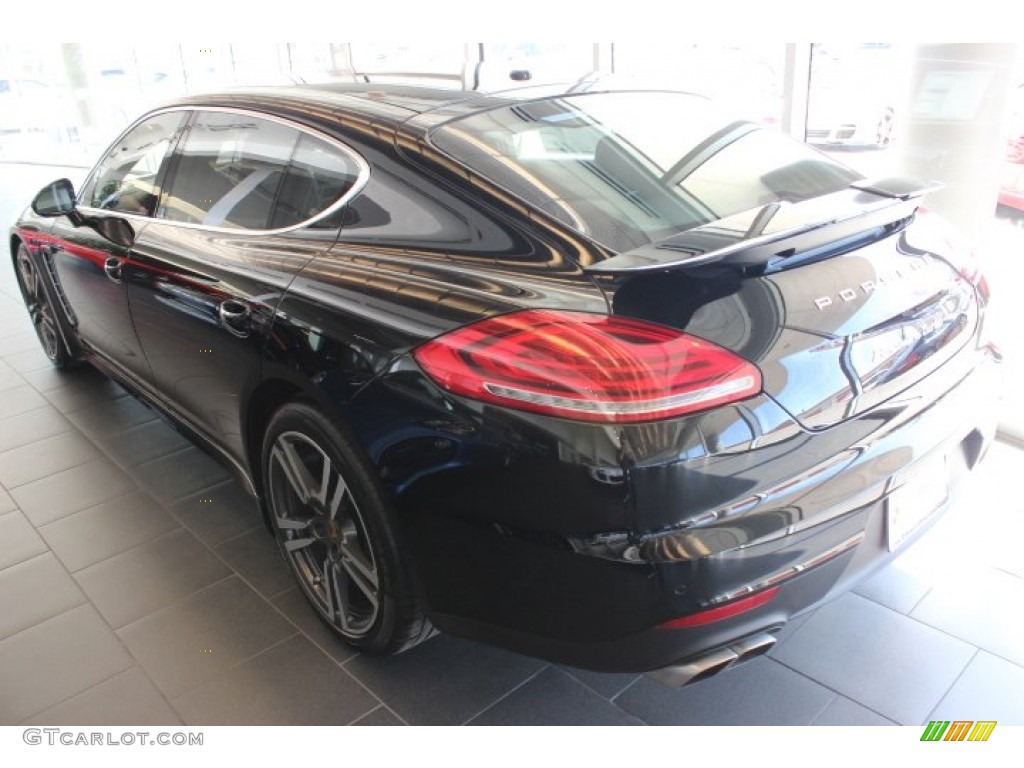 2014 Panamera Turbo Executive - Black / Black photo #4