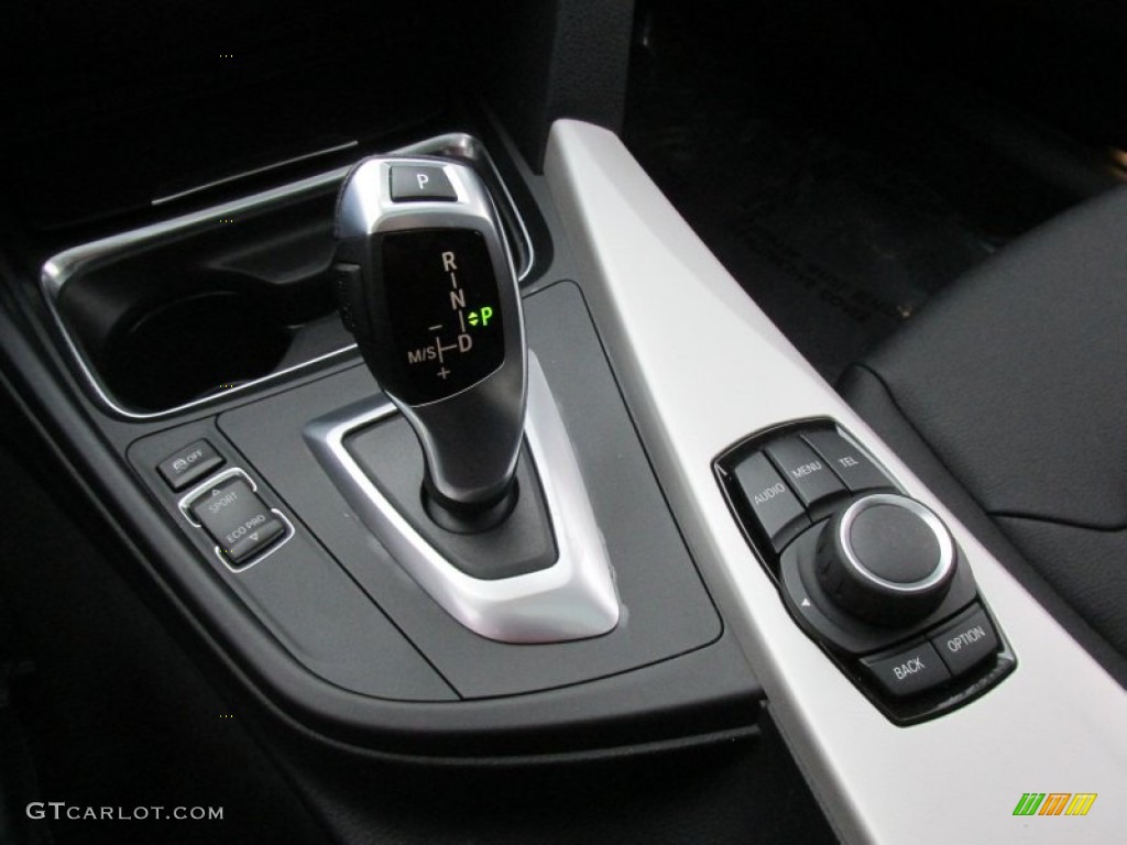 2013 BMW 3 Series 320i xDrive Sedan Transmission Photos